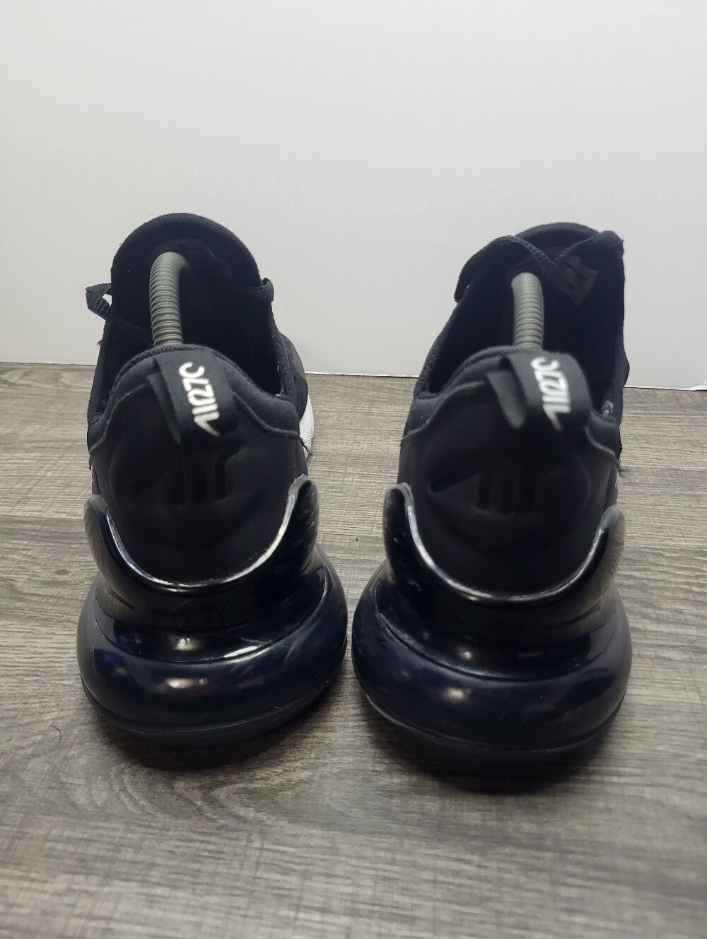 Nike Air Max 270 Black White Men's Size 10 Running Shoes Sneakers - Picture 5 of 10